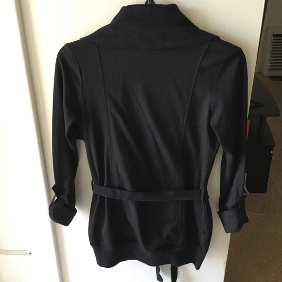 Black Tunic Side Zip Sweater - Picture 3 of 6